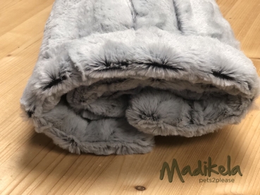 Preview: Kuscheldecke Pelzimitat grau 50 x 70 cm Preview: Kuscheldecke Pelzimitat grau 50 x 70 cm